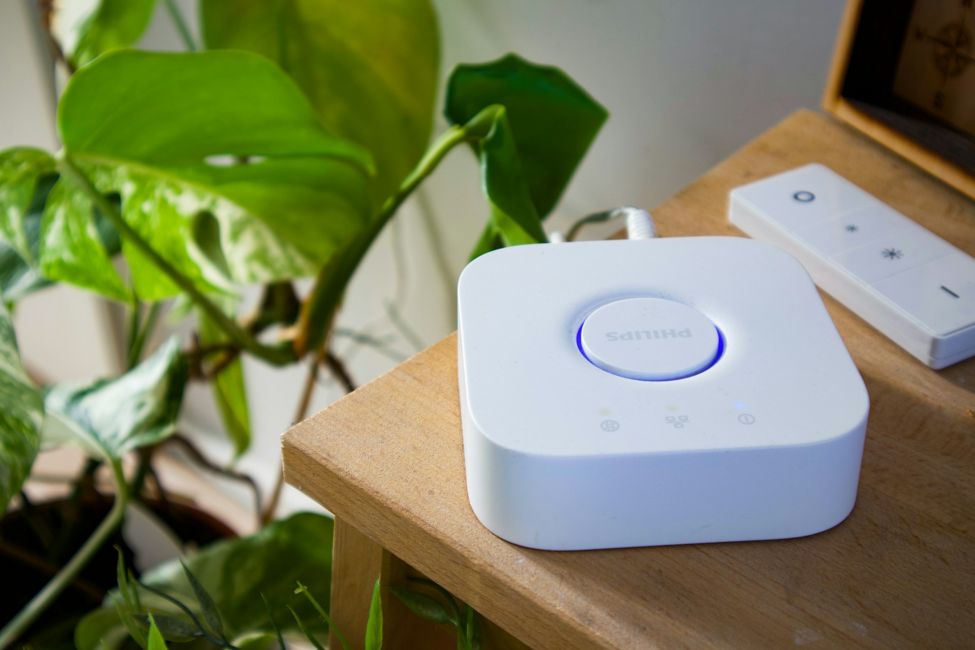 Do You Need a Smart Home Hub? When to Use One and When to Skip It - thumbnail